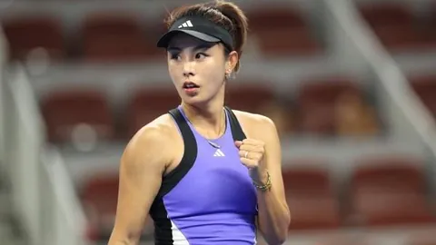 父女成人礼争议酿悲剧：广东溺爱成痛